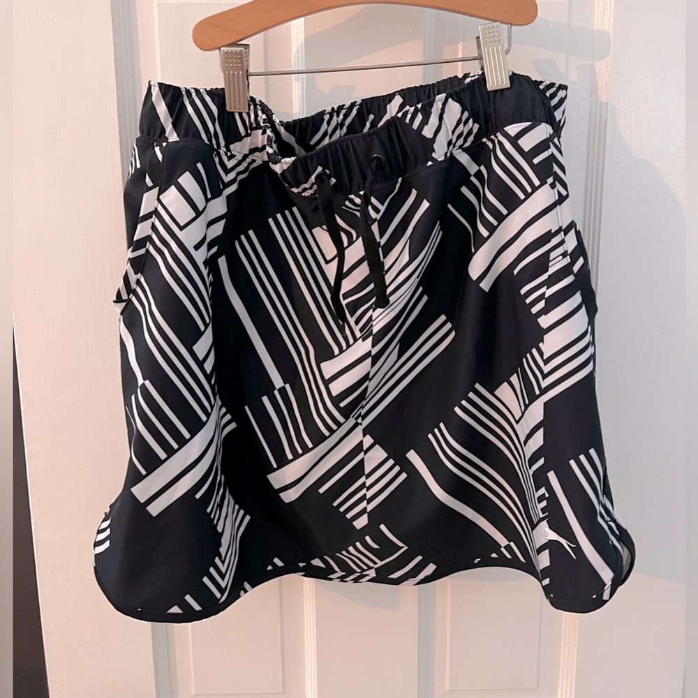 Women’s Golf Skort